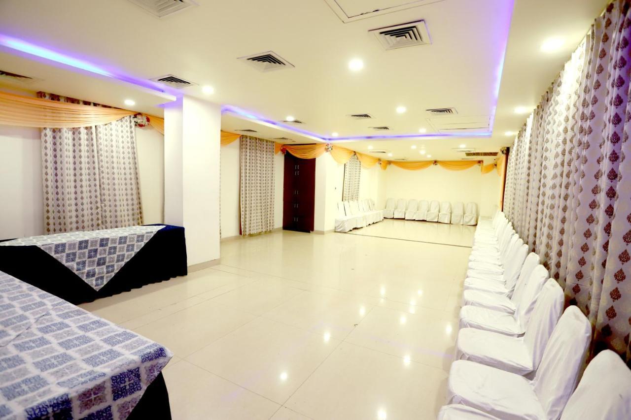 Hotel Blue Pearl Bhopal Dış mekan fotoğraf