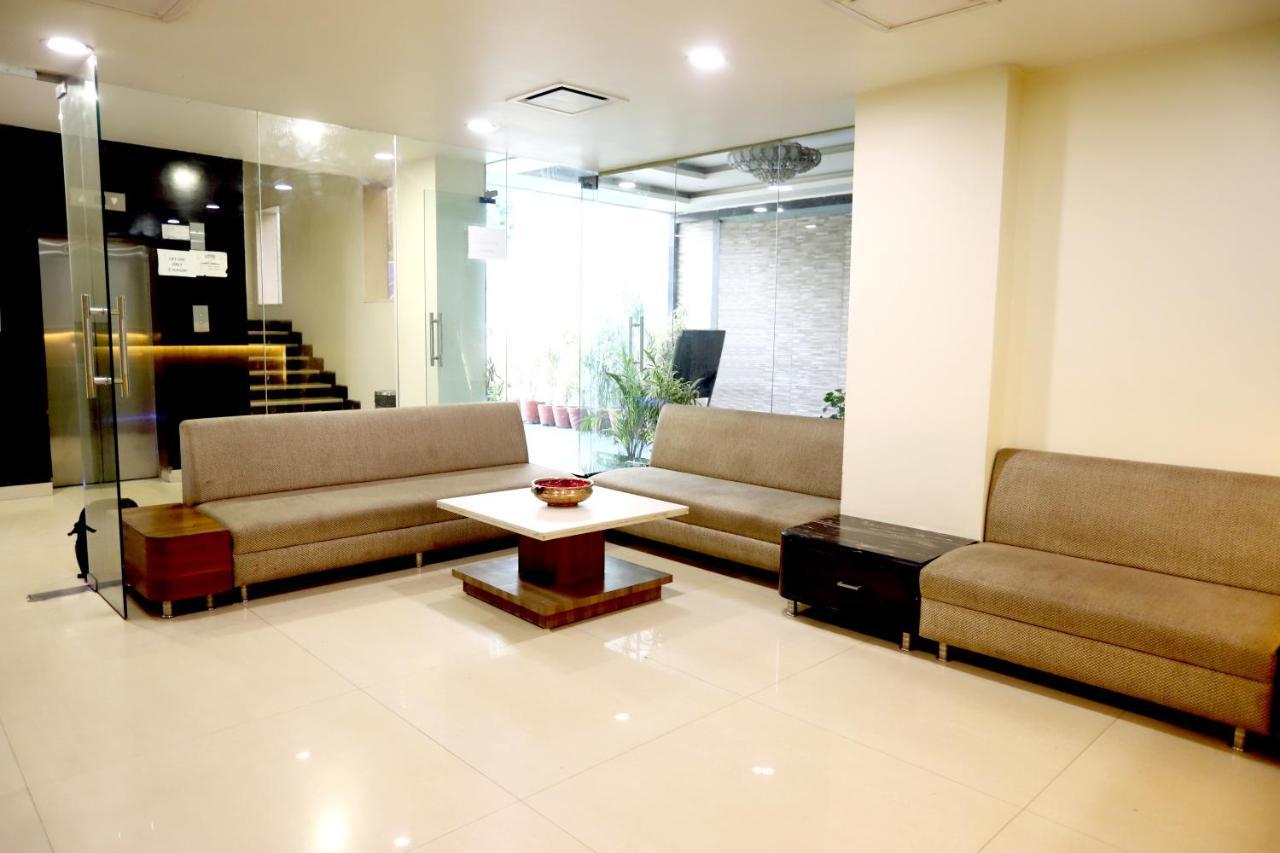 Hotel Blue Pearl Bhopal Dış mekan fotoğraf