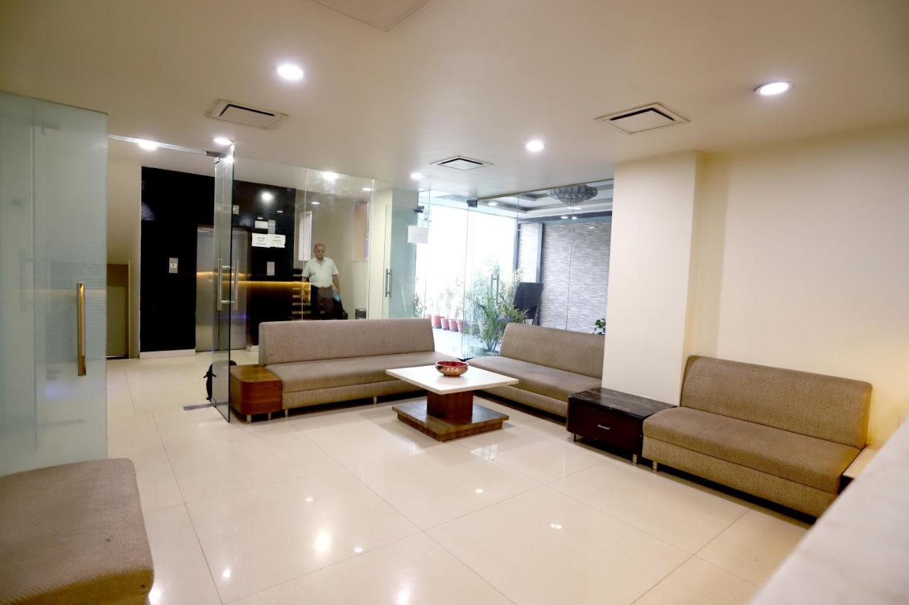 Hotel Blue Pearl Bhopal Dış mekan fotoğraf