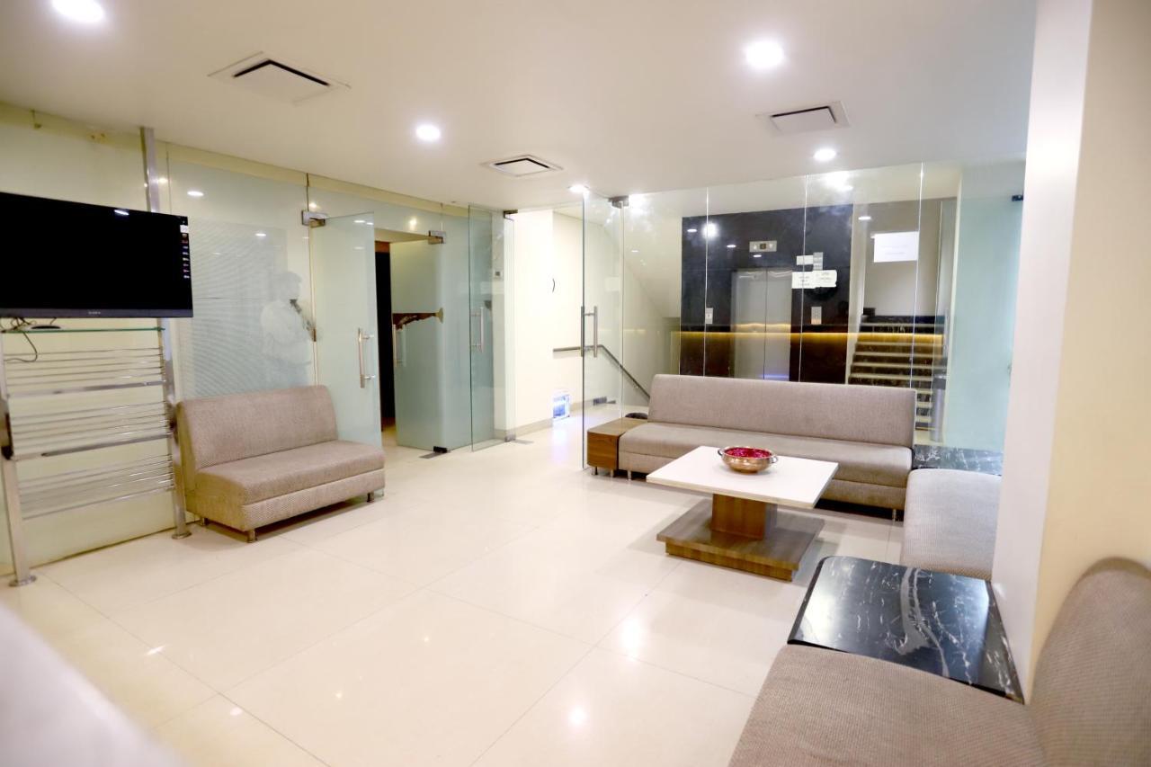 Hotel Blue Pearl Bhopal Dış mekan fotoğraf