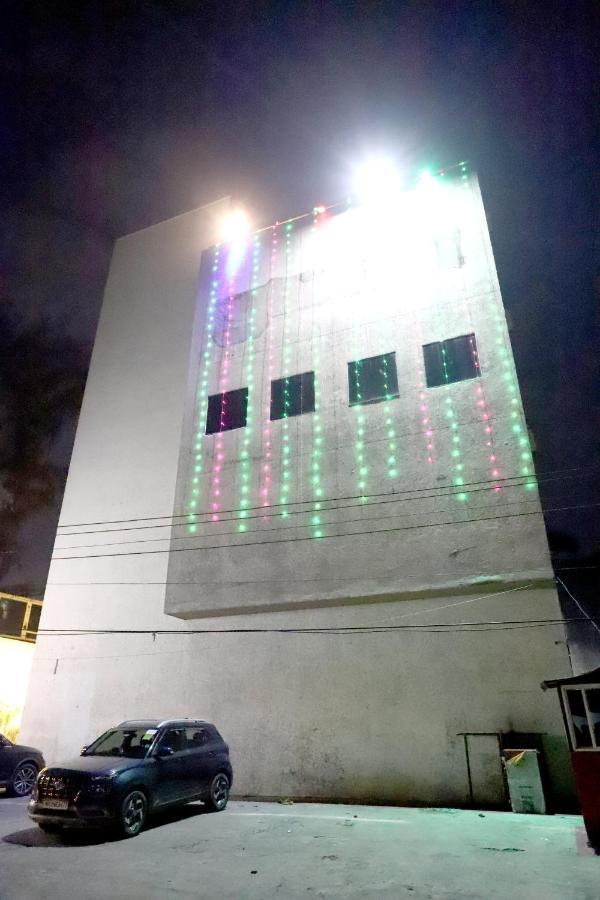 Hotel Blue Pearl Bhopal Dış mekan fotoğraf