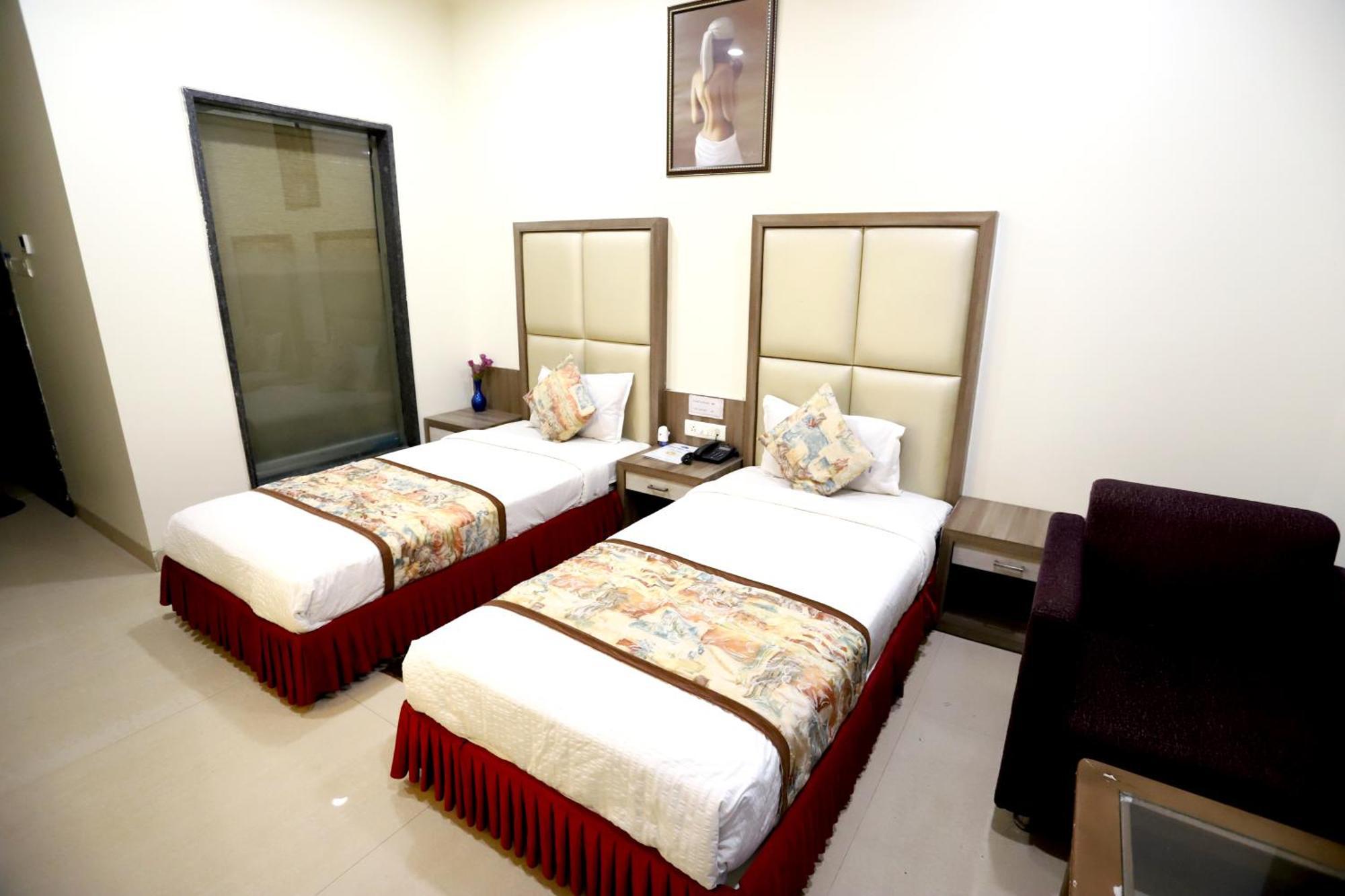 Hotel Blue Pearl Bhopal Dış mekan fotoğraf